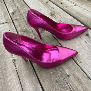 TRUTH OR DARE By Madonna Fucsia stillettos